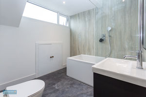 bathroom- click for photo gallery